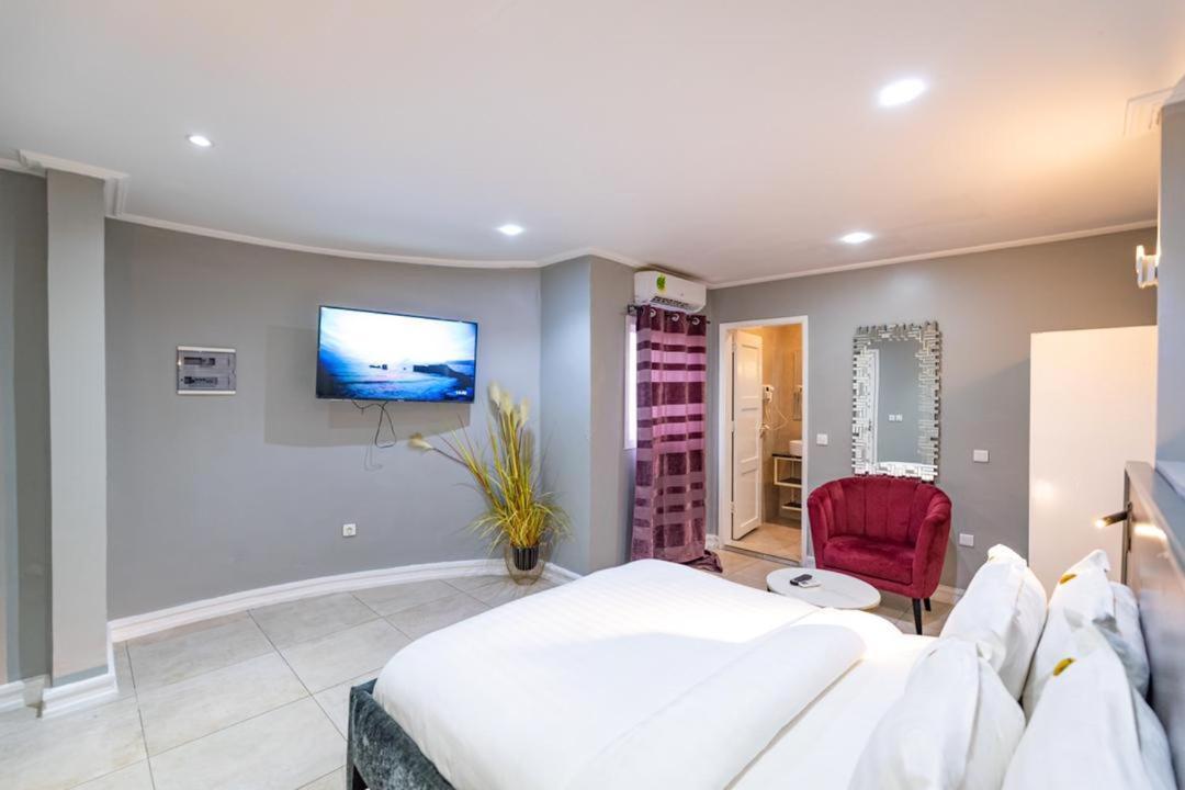 Villa Magnum Дуала Экстерьер фото