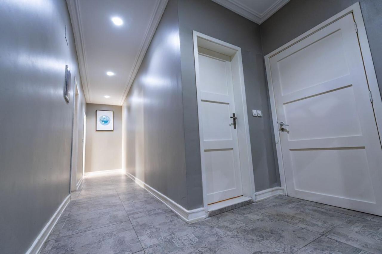Villa Magnum Дуала Экстерьер фото